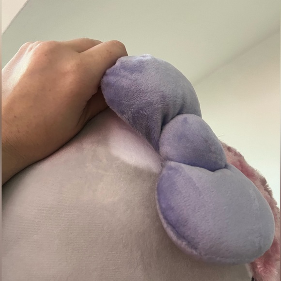 Giant hello kitty (s) standing greeter - Picture 7 of 10